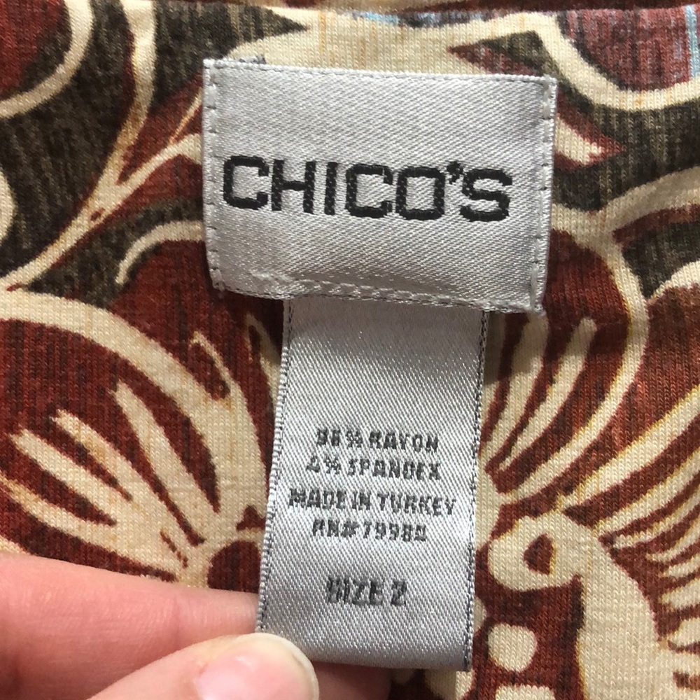 Chico’s floral top size Chico’s 2/Large - Picture 5 of 6